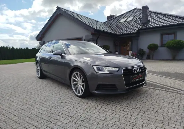 AUDI A4 Avant 2.0 TDI ultra S tronic