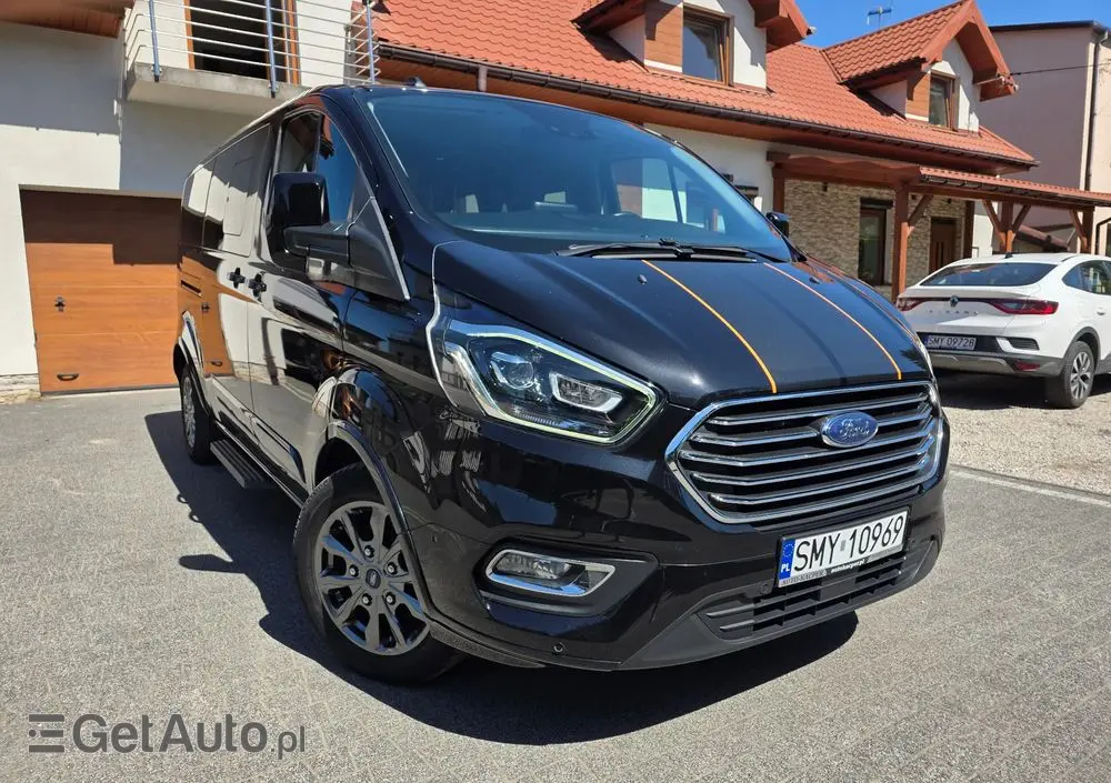 FORD Tourneo Custom 320 L2H1 VA Autm Titanium X