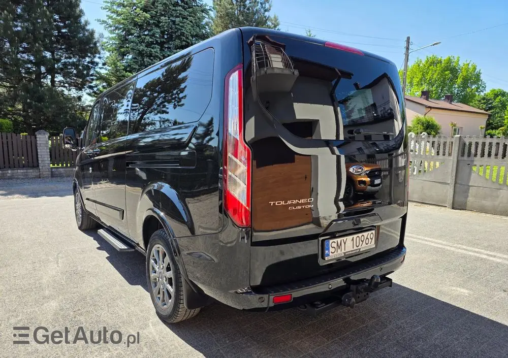 FORD Tourneo Custom 320 L2H1 VA Autm Titanium X