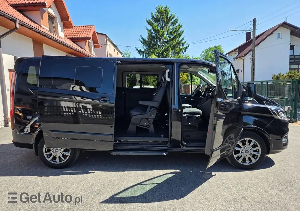 FORD Tourneo Custom 320 L2H1 VA Autm Titanium X
