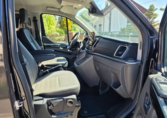 FORD Tourneo Custom 320 L2H1 VA Autm Titanium X