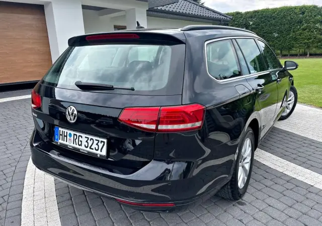 VOLKSWAGEN Passat Variant 1.5 TSI OPF DSG Comfortline
