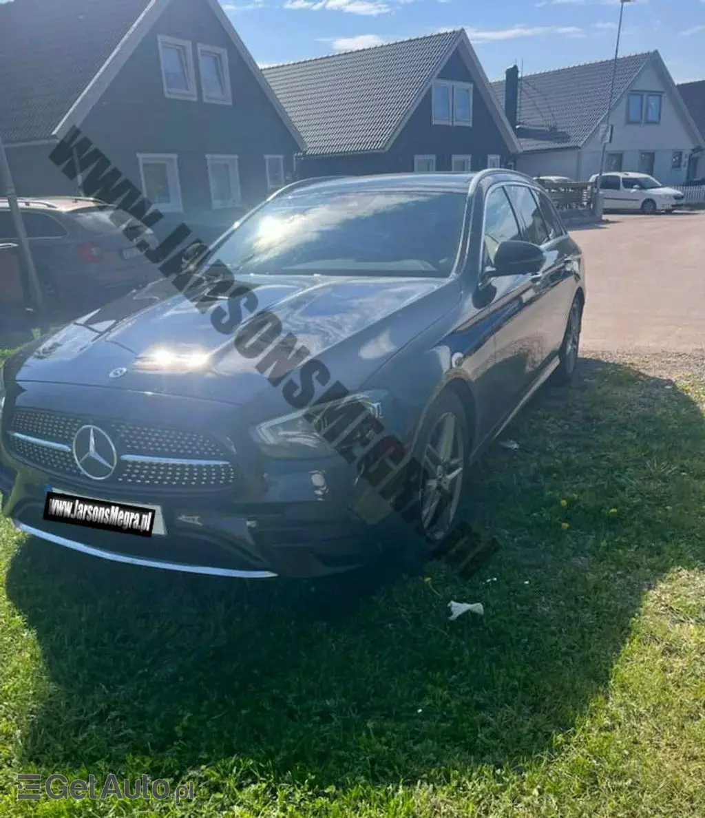 MERCEDES-BENZ Klasa E 