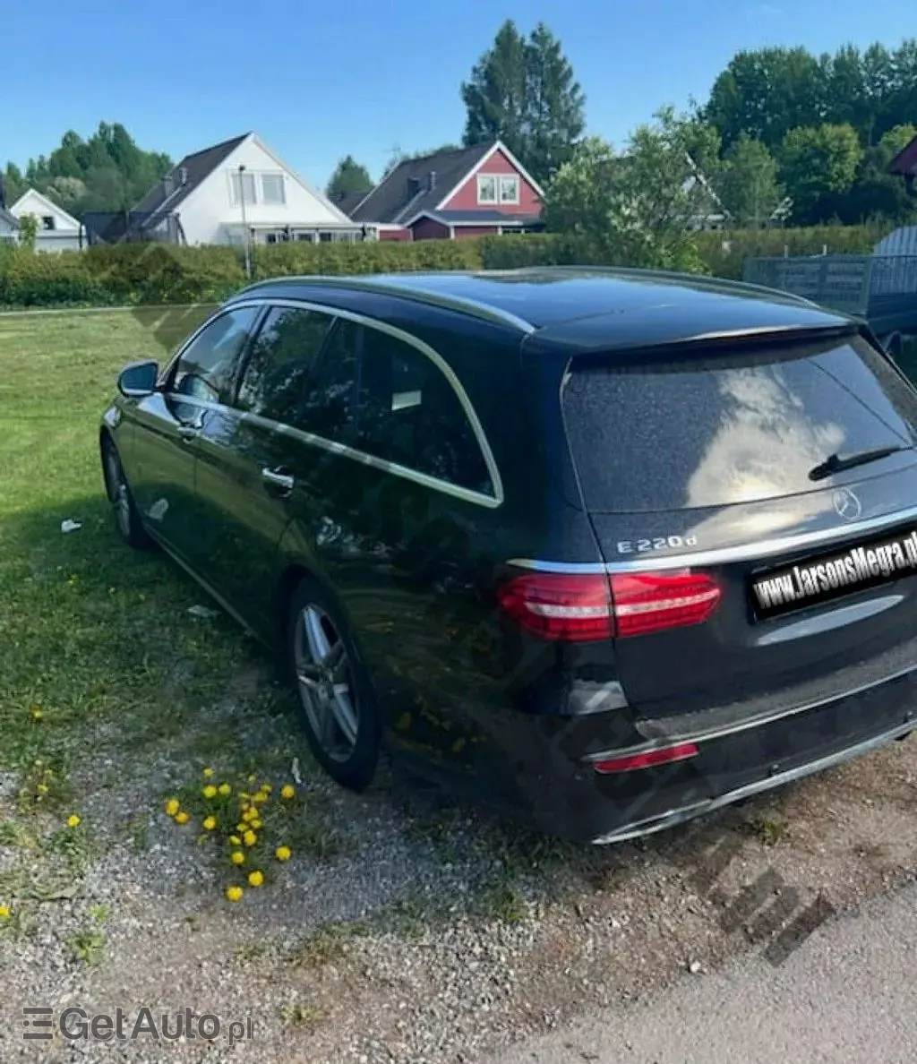 MERCEDES-BENZ Klasa E 