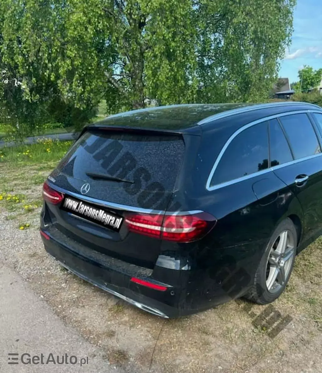 MERCEDES-BENZ Klasa E 