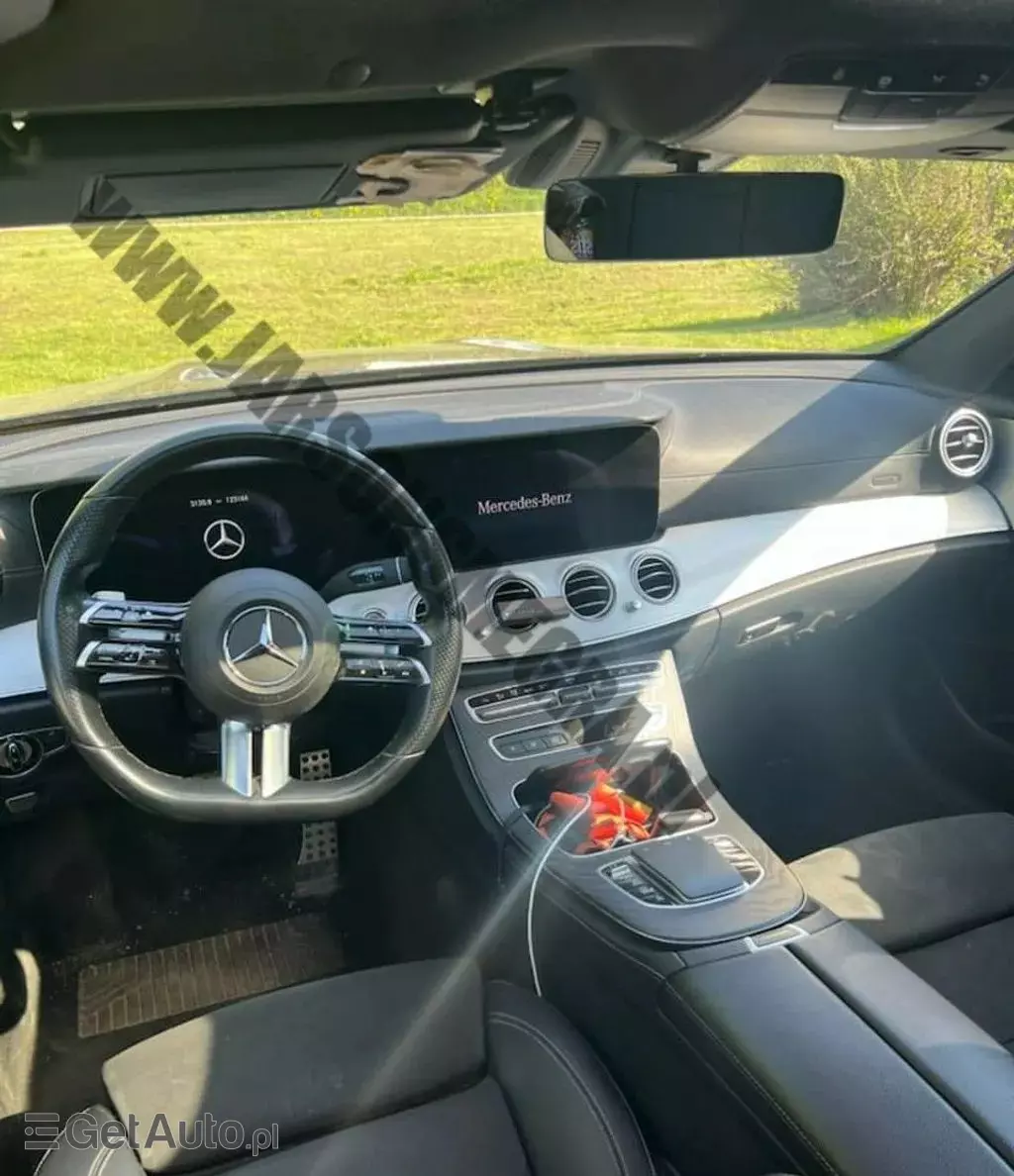 MERCEDES-BENZ Klasa E 