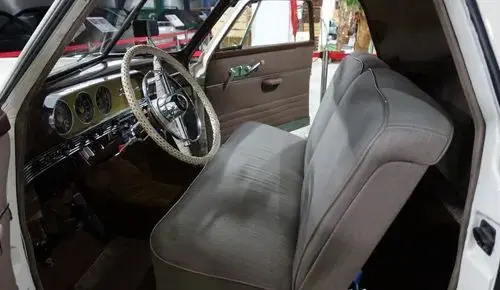 STUDEBAKER CHAMPION BUSINESS COUPE 2 8 JEDYNY TAKI W EU Studebaker 