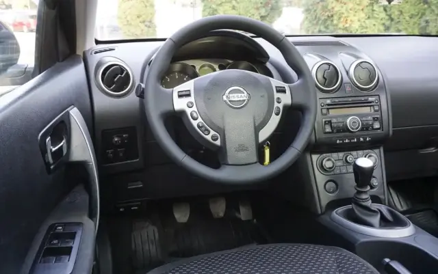 NISSAN Qashqai 1.5 dCi Acenta