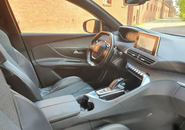 PEUGEOT 3008 BlueHDi 120 EAT6 Stop & Start Allure