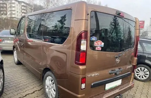 OPEL Vivaro 