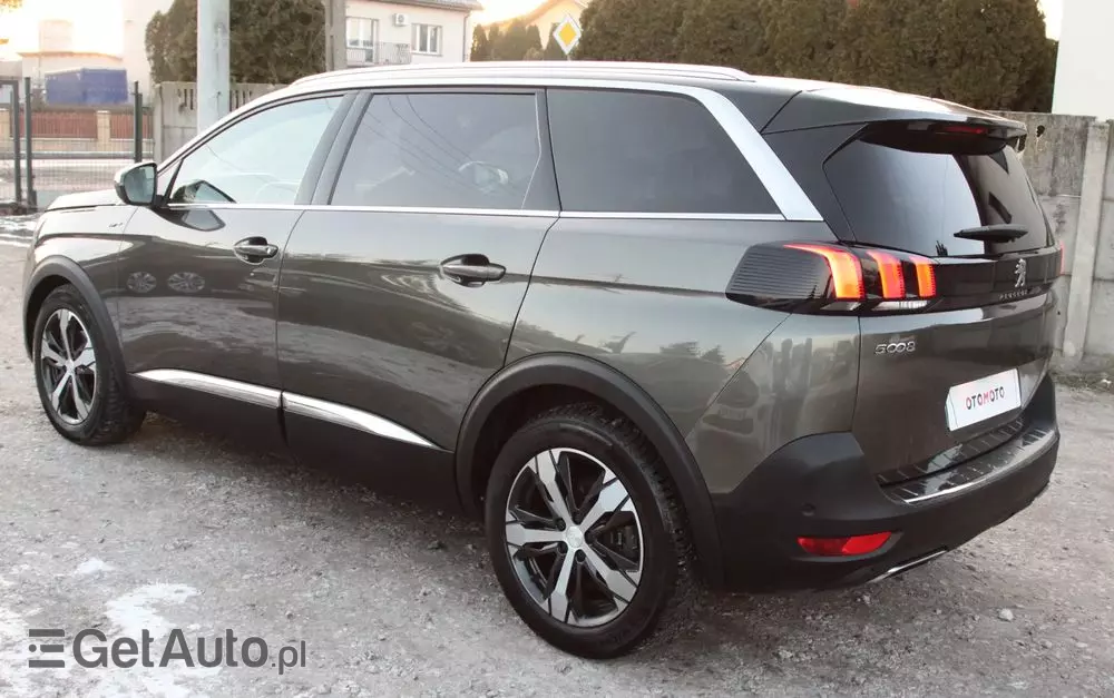 PEUGEOT 5008 2.0 BlueHDI GT S&S EAT8