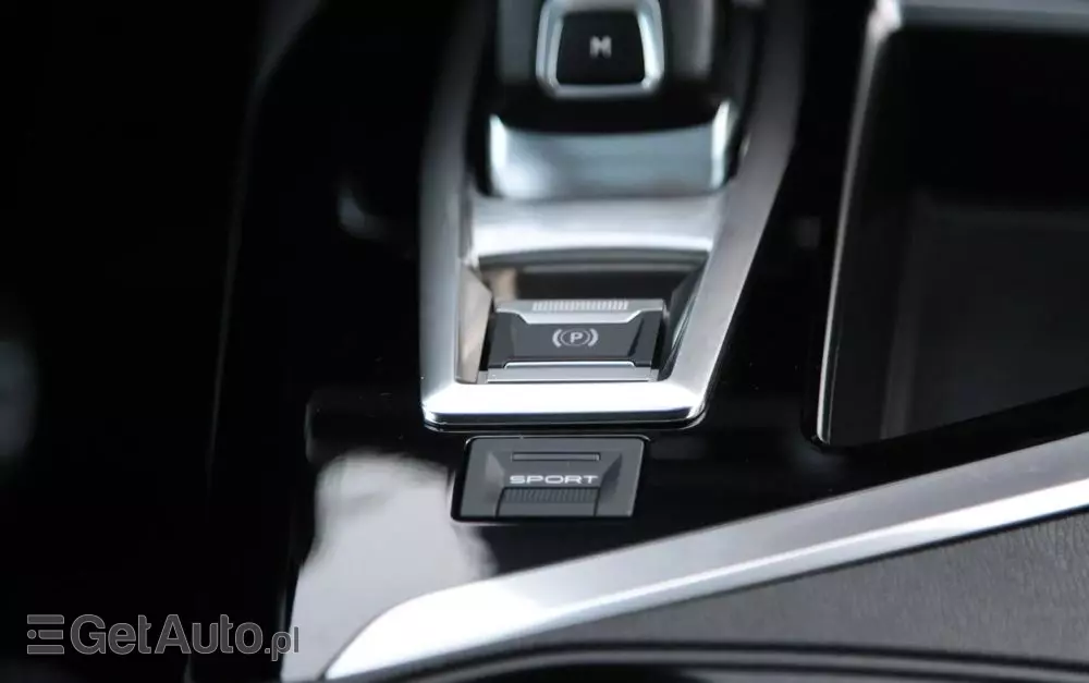 PEUGEOT 5008 2.0 BlueHDI GT S&S EAT8