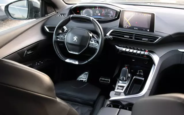 PEUGEOT 5008 2.0 BlueHDI GT S&S EAT8