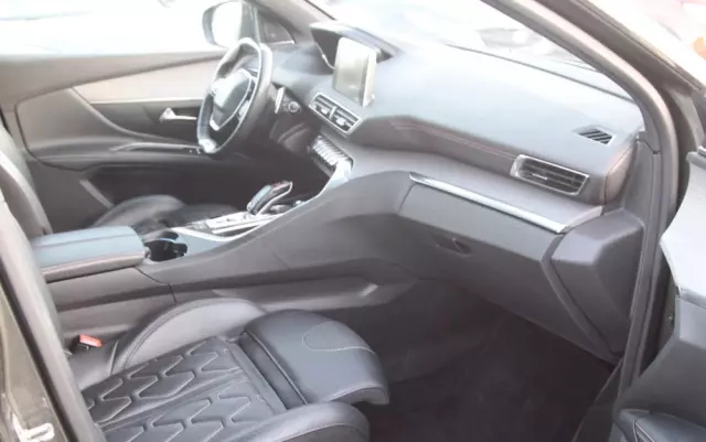 PEUGEOT 5008 2.0 BlueHDI GT S&S EAT8