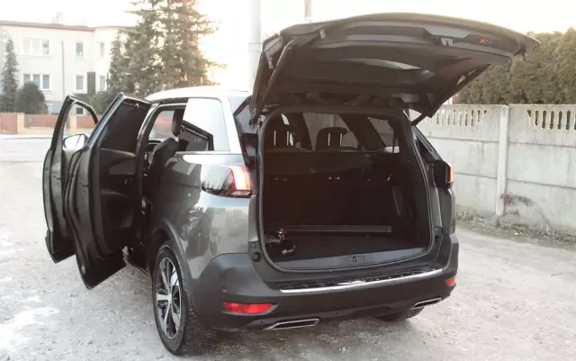 PEUGEOT 5008 2.0 BlueHDI GT S&S EAT8