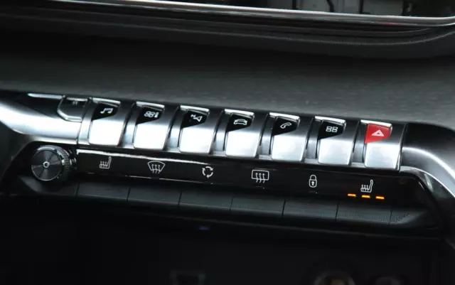 PEUGEOT 5008 2.0 BlueHDI GT S&S EAT8