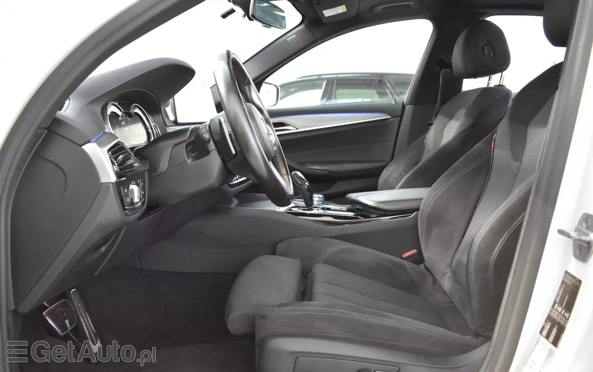 BMW Seria 5 520d M Sport