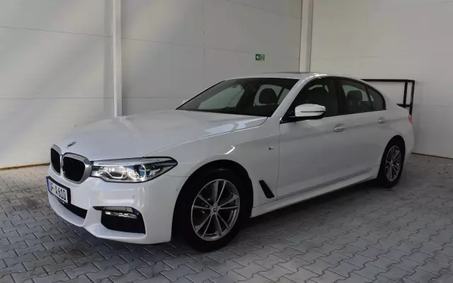 BMW Seria 5 520d M Sport