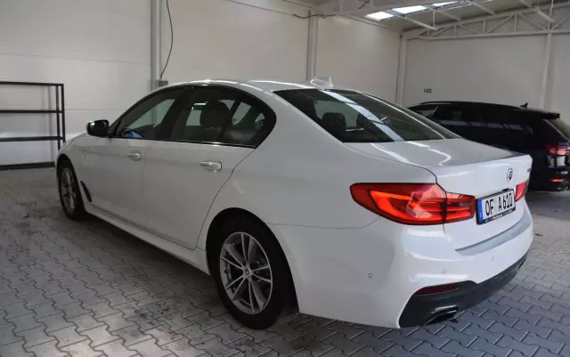 BMW Seria 5 520d M Sport