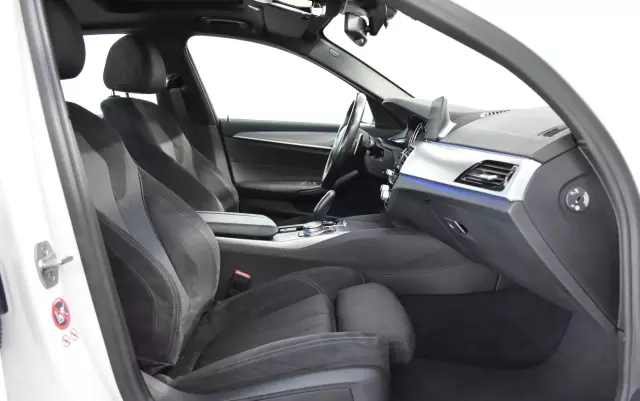 BMW Seria 5 520d M Sport