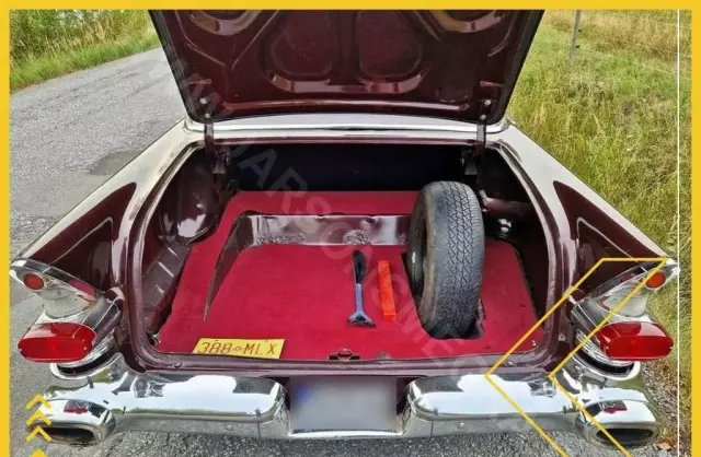 PONTIAC Star Chief Sedan 5.2 V8 