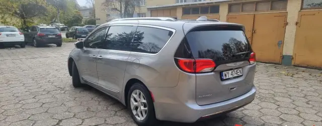 CHRYSLER Pacifica 