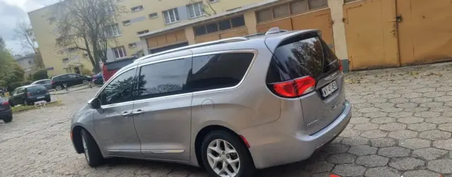 CHRYSLER Pacifica 