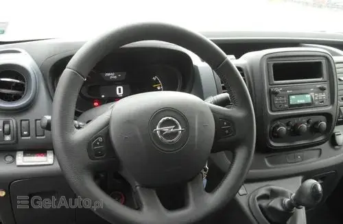 OPEL Vivaro 