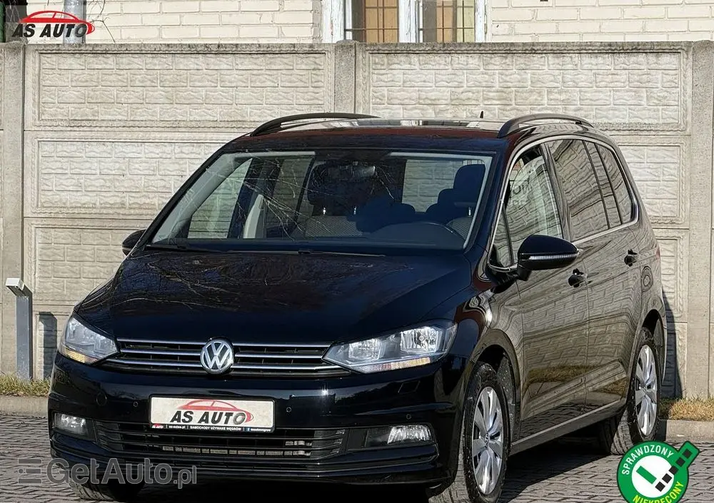 VOLKSWAGEN Touran 1.6 TDI SCR DSG IQ.DRIVE