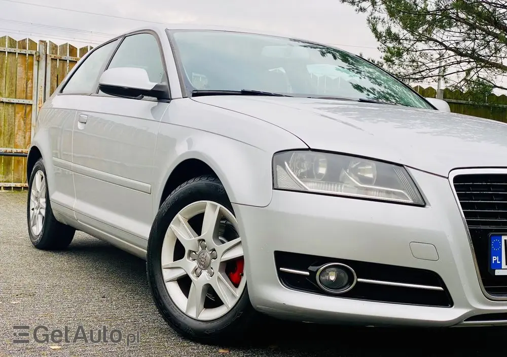 AUDI A3 3-drzwiowe 1.2 TFSI Ambiente