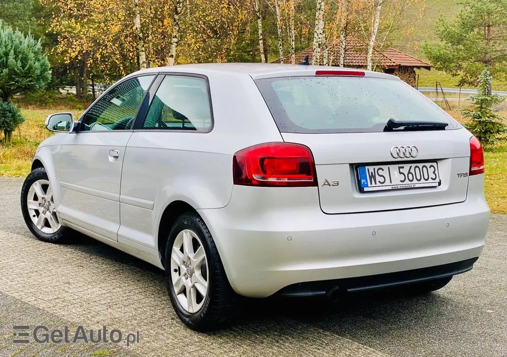 AUDI A3 3-drzwiowe 1.2 TFSI Ambiente