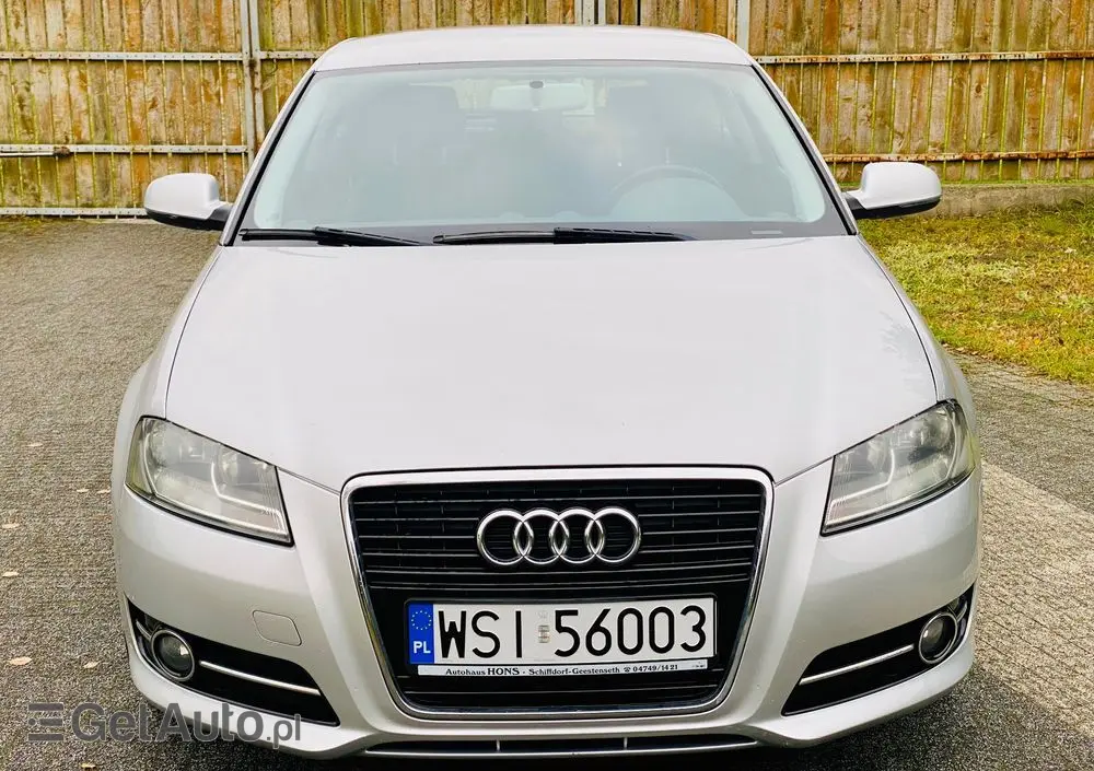 AUDI A3 3-drzwiowe 1.2 TFSI Ambiente