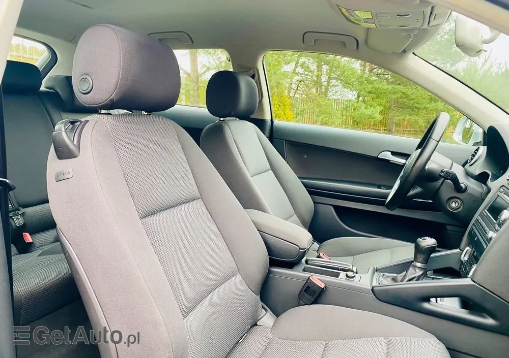 AUDI A3 3-drzwiowe 1.2 TFSI Ambiente