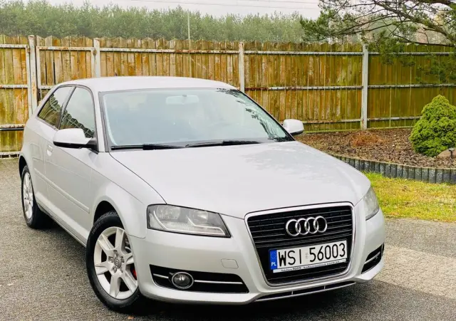AUDI A3 3-drzwiowe 1.2 TFSI Ambiente