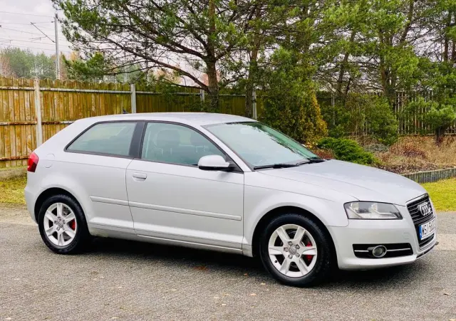 AUDI A3 3-drzwiowe 1.2 TFSI Ambiente