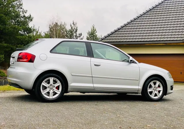 AUDI A3 3-drzwiowe 1.2 TFSI Ambiente