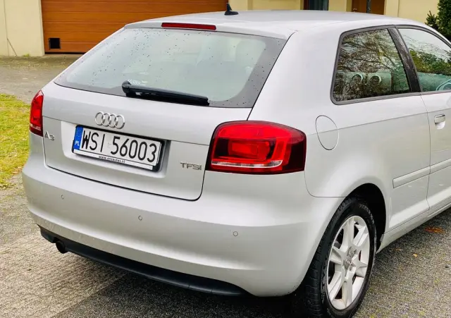 AUDI A3 3-drzwiowe 1.2 TFSI Ambiente