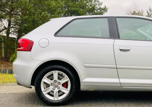 AUDI A3 3-drzwiowe 1.2 TFSI Ambiente