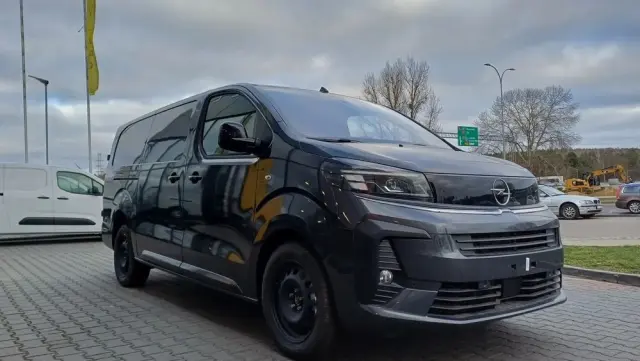 OPEL VIVARO FURGON NOWY MODEL 2.0diesel 144KM 