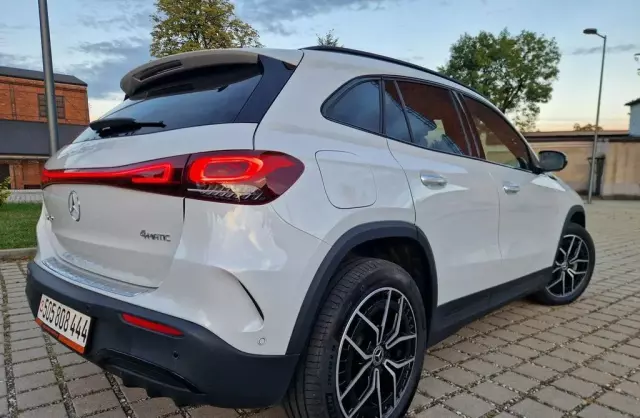 MERCEDES-BENZ EQA 