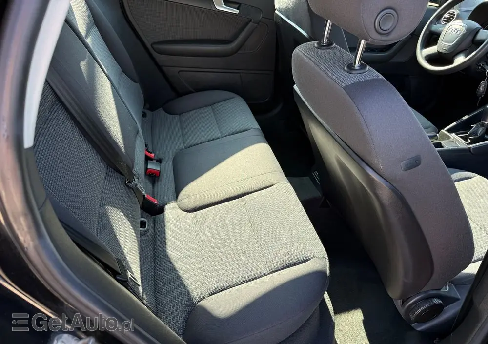 AUDI A3 Sportback 1.6 Ambition