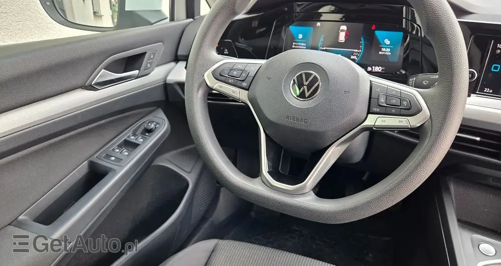 VOLKSWAGEN Golf 1.0 TSI Life