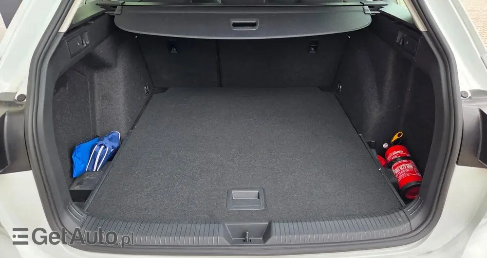 VOLKSWAGEN Golf 1.0 TSI Life