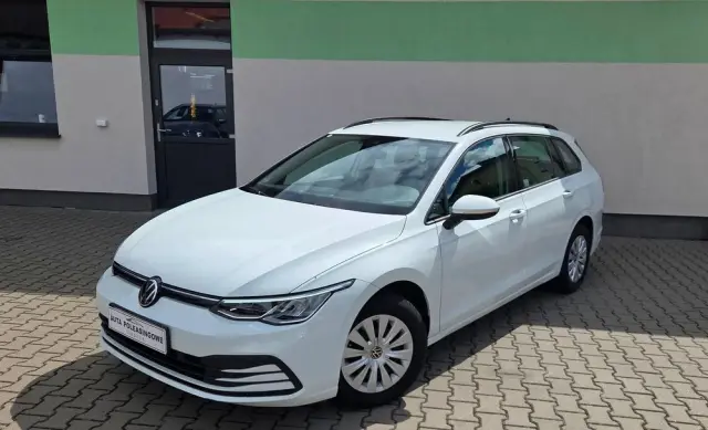 VOLKSWAGEN Golf 1.0 TSI Life
