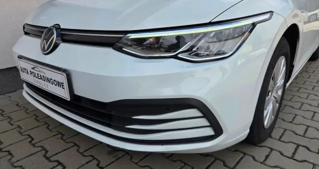 VOLKSWAGEN Golf 1.0 TSI Life