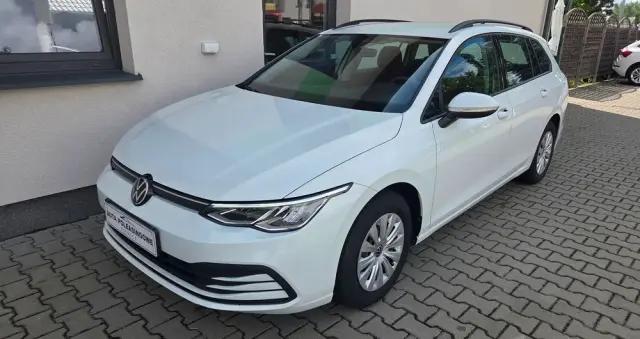 VOLKSWAGEN Golf 1.0 TSI Life