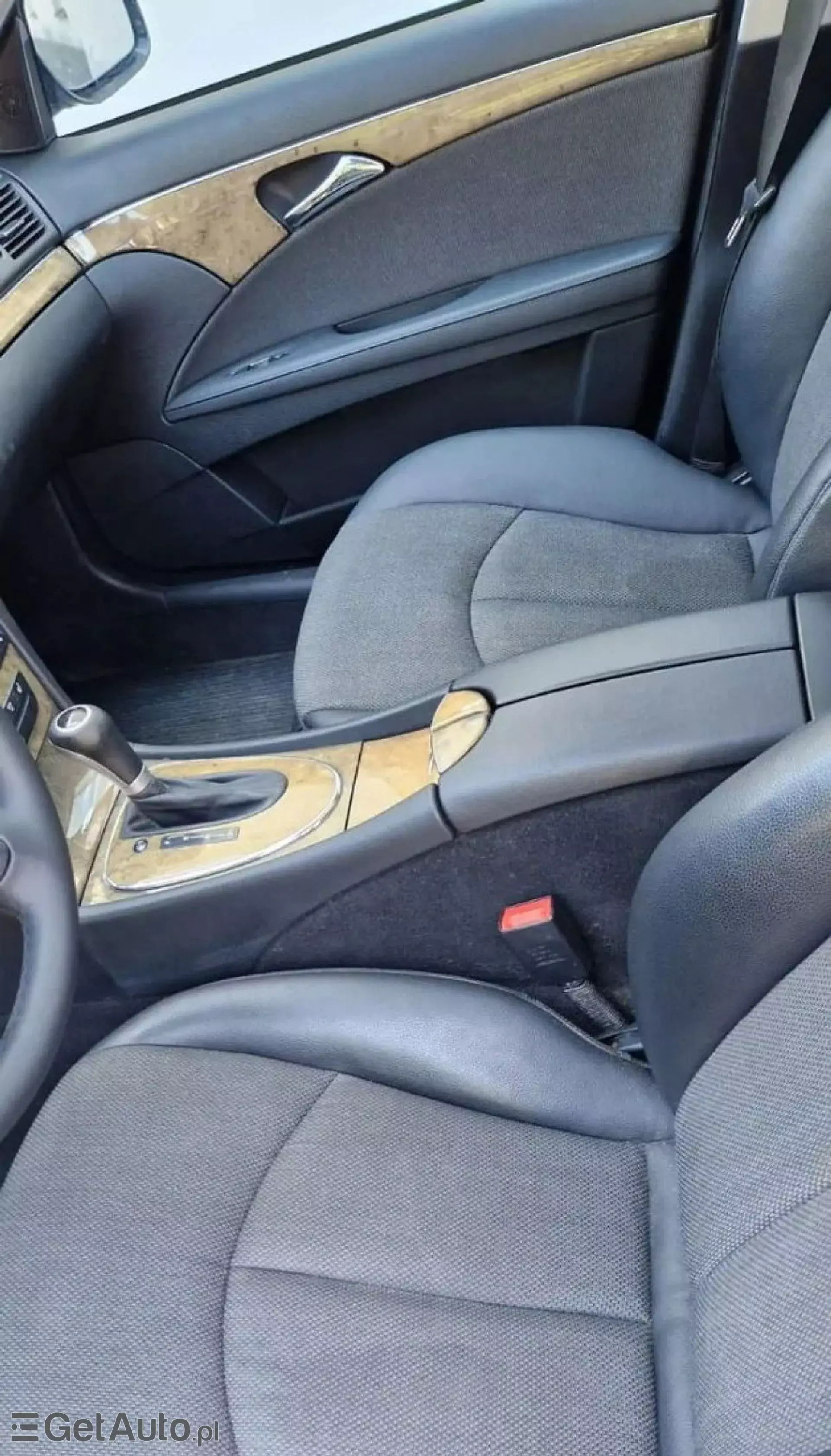 MERCEDES-BENZ Klasa E 