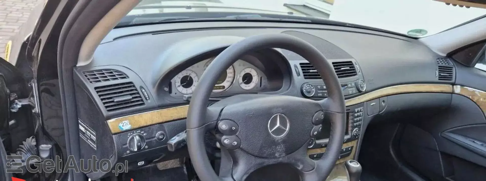 MERCEDES-BENZ Klasa E 