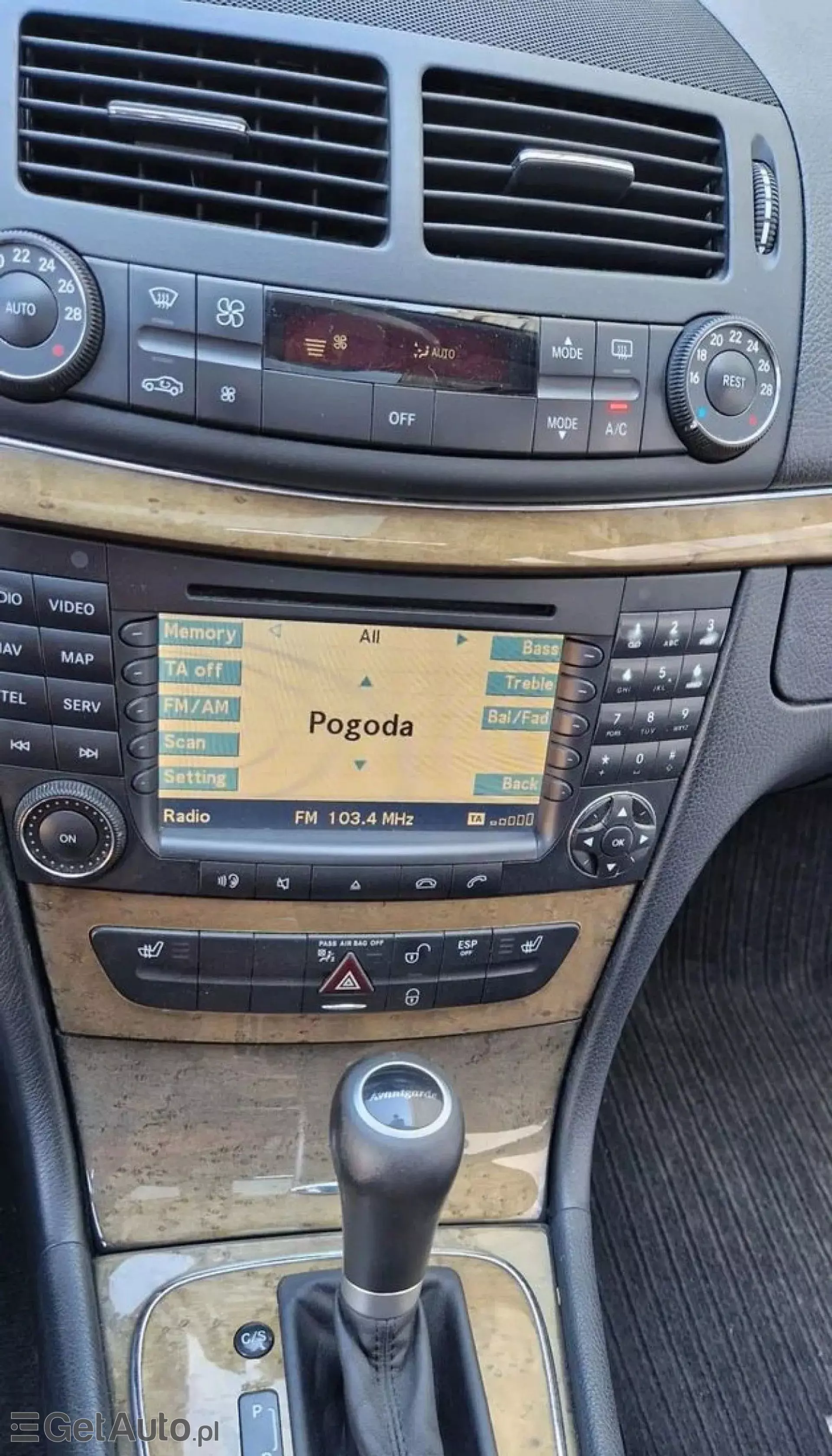 MERCEDES-BENZ Klasa E 