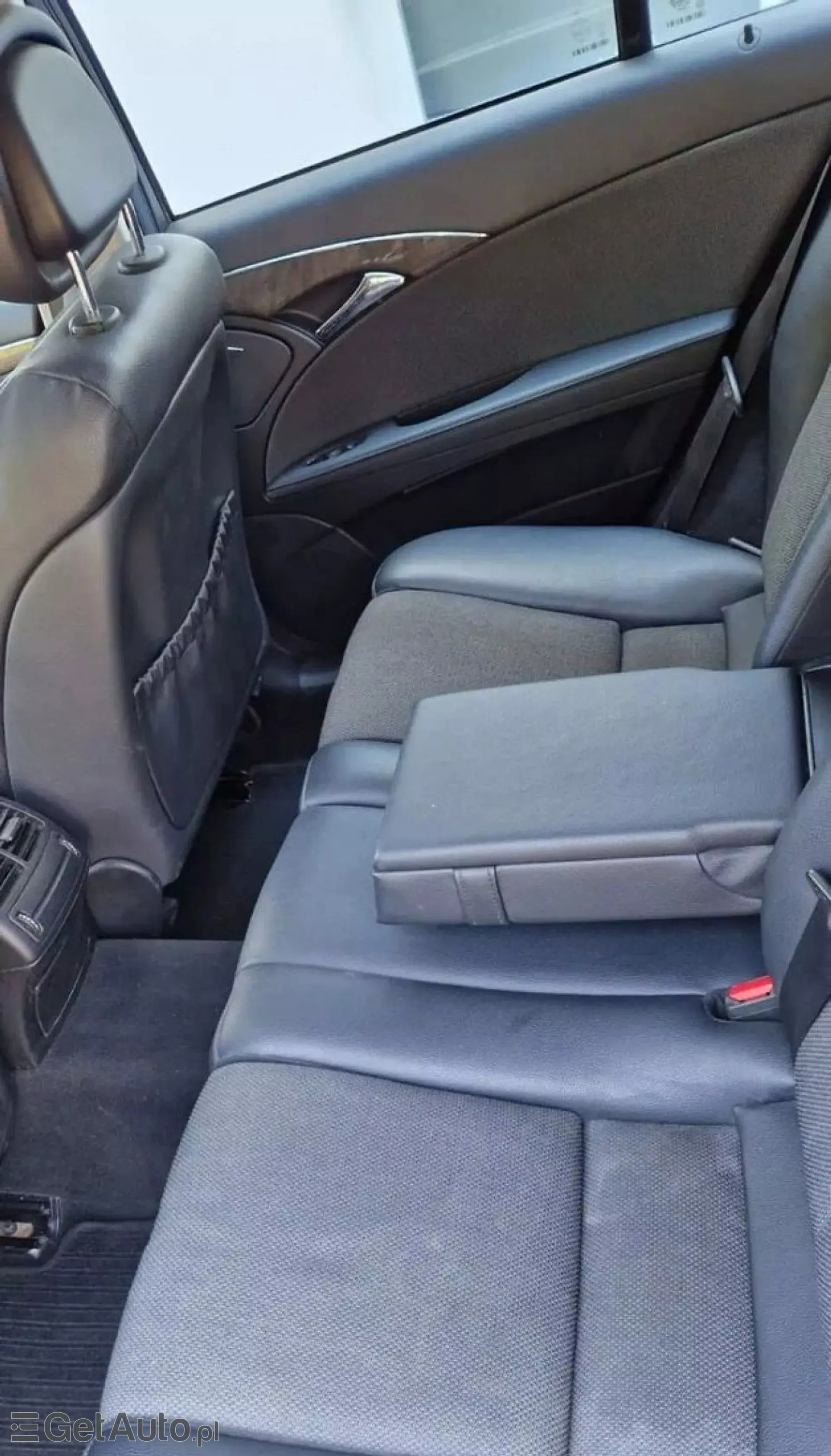 MERCEDES-BENZ Klasa E 